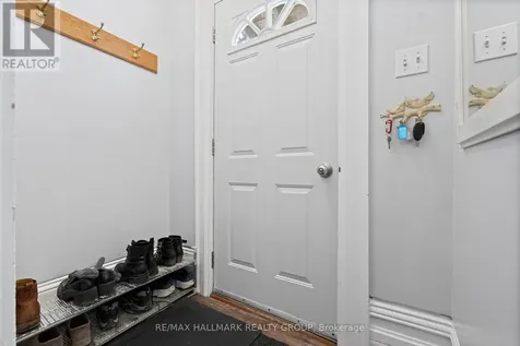 58-60 Louisa Street Ottawa ON K1R 6Y8