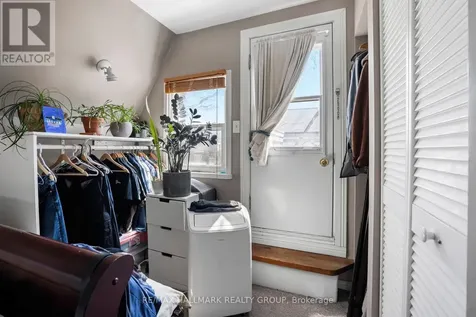 58-60 Louisa Street Ottawa ON K1R 6Y8