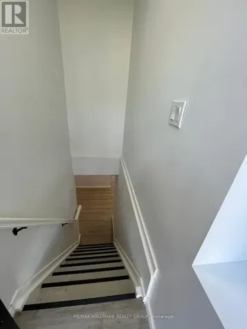 1387 Sault Street Ottawa ON K1E 1G8