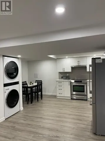 1387 Sault Street Ottawa ON K1E 1G8