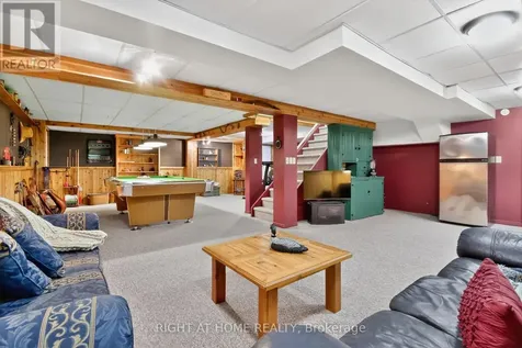 66 Beechfern Drive Ottawa ON K2S 1E3