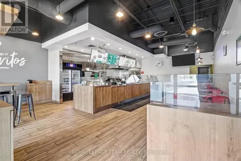1861 Robertson Road Ottawa ON K2H 9N5