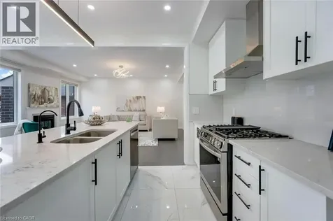 116 Crossmore Crescent Cambridge ON N1S 0C7