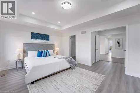 116 Crossmore Crescent Cambridge ON N1S 0C7
