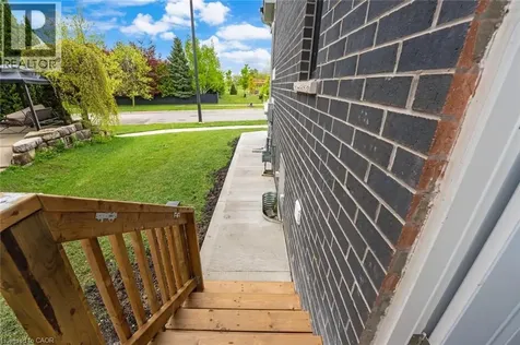 116 Crossmore Crescent Cambridge ON N1S 0C7