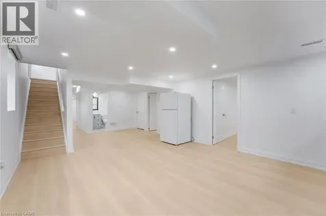 116 Crossmore Crescent Cambridge ON N1S 0C7