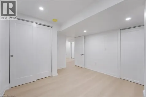116 Crossmore Crescent Cambridge ON N1S 0C7