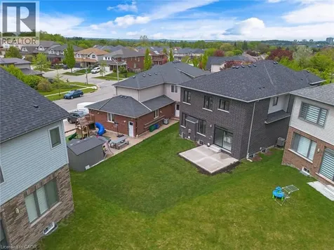116 Crossmore Crescent Cambridge ON N1S 0C7