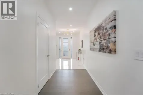 116 Crossmore Crescent Cambridge ON N1S 0C7