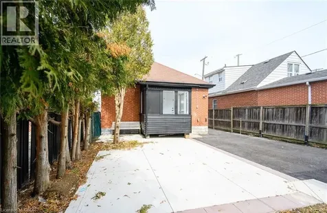 150 Brucedale Avenue East Hamilton ON L9A 1N6