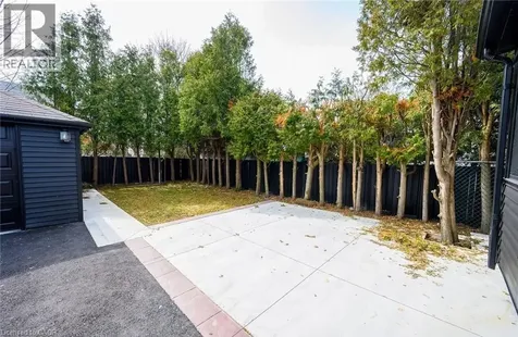 150 Brucedale Avenue East Hamilton ON L9A 1N6