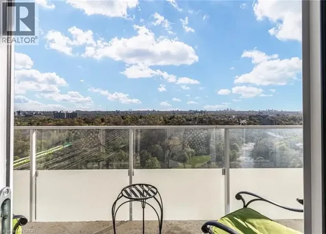 20 Brin Drive Etobicoke ON M8X 0B2