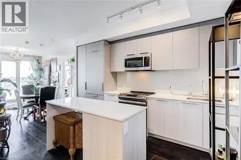 20 Brin Drive Etobicoke ON M8X 0B2