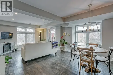 2386 Munn's Avenue East Oakville ON L6H 6G9