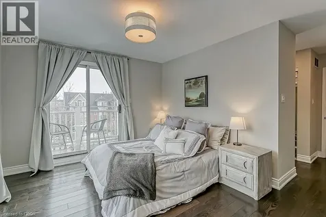 2386 Munn's Avenue East Oakville ON L6H 6G9