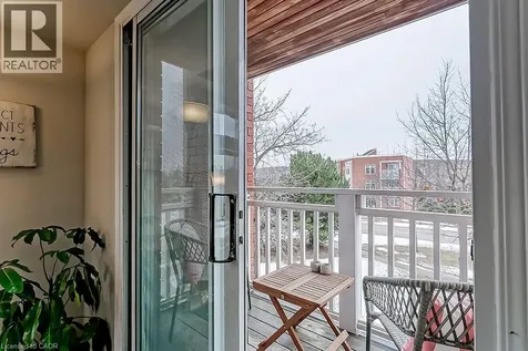 2386 Munn's Avenue East Oakville ON L6H 6G9