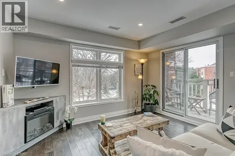 2386 Munn's Avenue East Oakville ON L6H 6G9