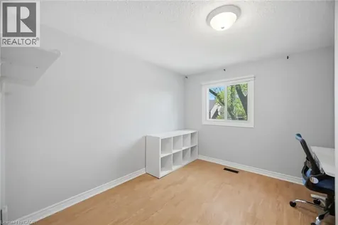 3453 Hannibal Road Burlington ON L7M 1Z5