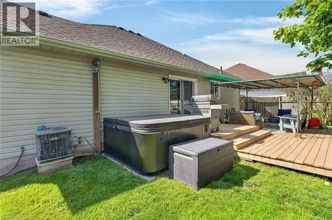 1201 Tamarac Street Dunnville ON N1A 3G5