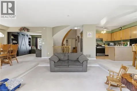 4 Broom Street Ayr ON N0B 1E0