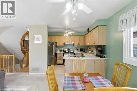 4 Broom Street Ayr ON N0B 1E0