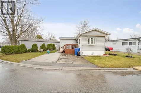 137 Dana Drive Essex ON N8K 2A3
