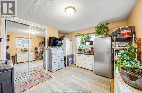 137 Dana Drive Essex ON N8K 2A3