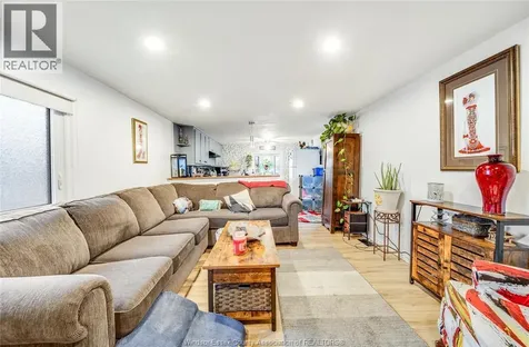 137 Dana Drive Essex ON N8K 2A3