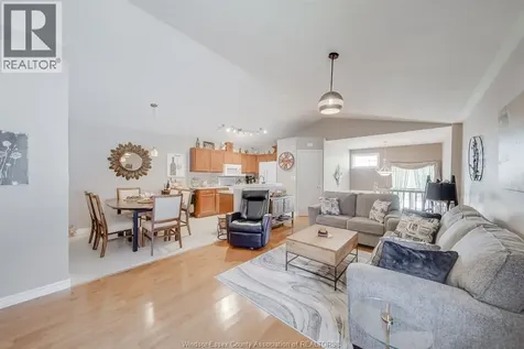 22 Villa Court Chatham ON N7L 5P5