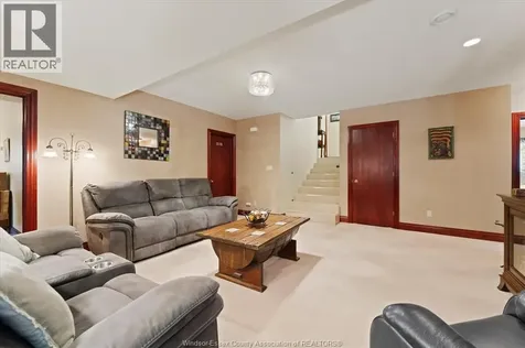 270 Irwin Avenue Essex ON N8M 2T6