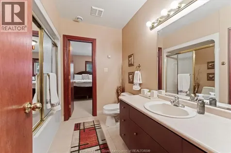 270 Irwin Avenue Essex ON N8M 2T6