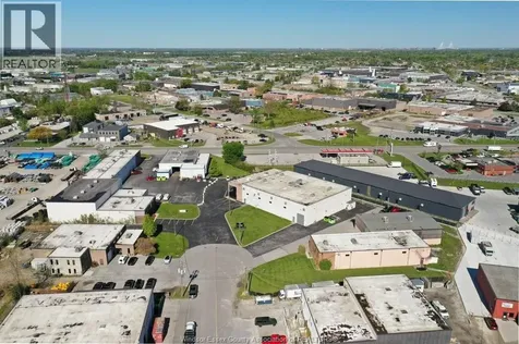 2516 Binder Crescent Tecumseh ON N0R 1L0