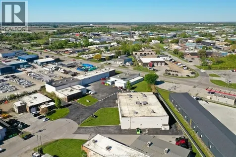 2516 Binder Crescent Tecumseh ON N0R 1L0