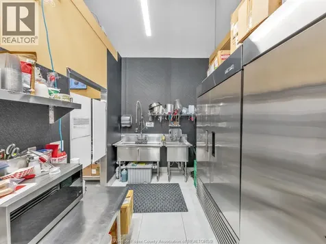 1555 Talbot Rd Unit 405 Lasalle ON N9H 2N2