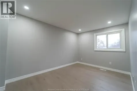 5414 Lassaline Avenue Windsor ON N8T 1A8