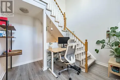 16 Laidlaw Street Toronto (south Parkdale) ON M6K 1X2