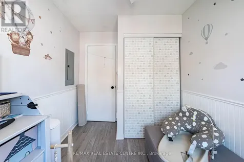16 Laidlaw Street Toronto (south Parkdale) ON M6K 1X2