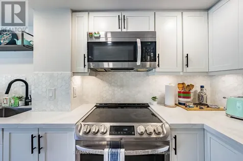 16 Laidlaw Street Toronto (south Parkdale) ON M6K 1X2