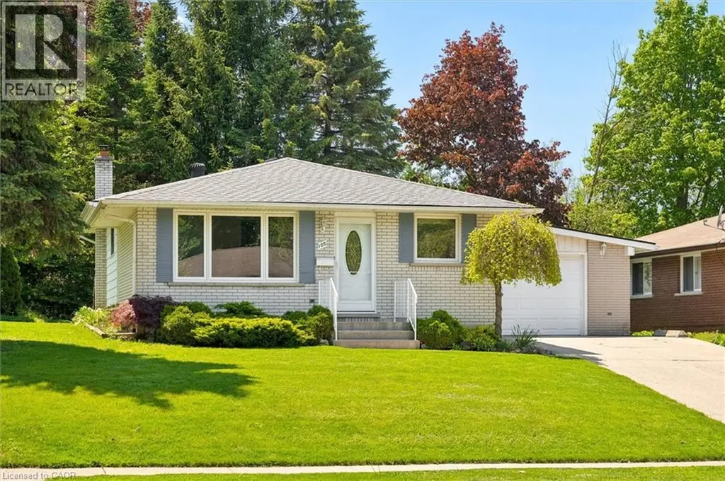 105 Silverspring Crescent Kitchener ON N2M 4P3