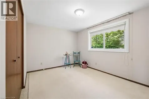 105 Silverspring Crescent Kitchener ON N2M 4P3
