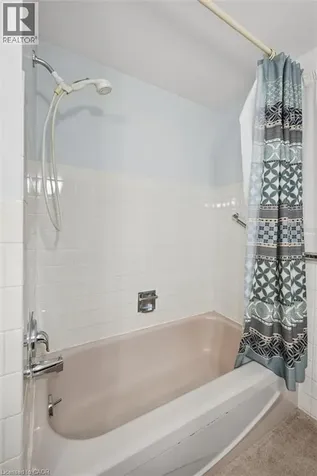 105 Silverspring Crescent Kitchener ON N2M 4P3