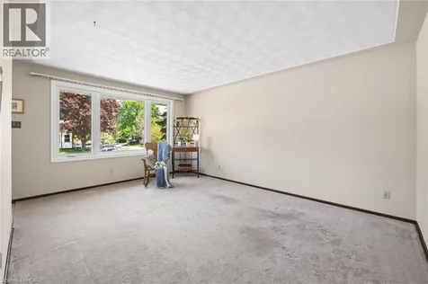 105 Silverspring Crescent Kitchener ON N2M 4P3