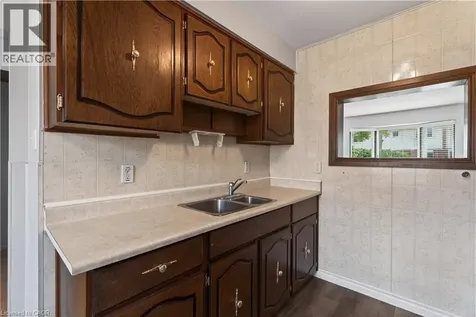 2700 Barton Street East Hamilton ON L8E 2J7