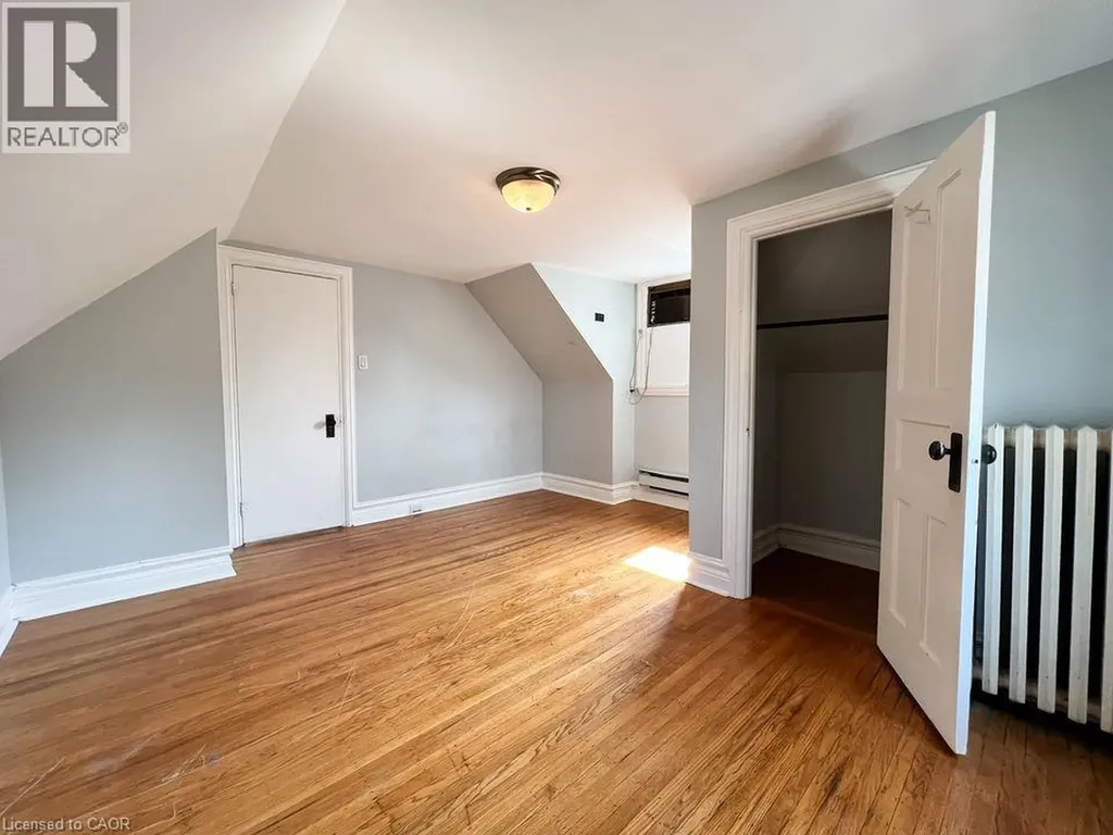 112 West Avenue North Hamilton ON L8L 5C3