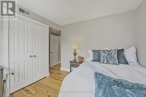 65 Ellen Street Barrie (lakeshore) ON L4N 3A5