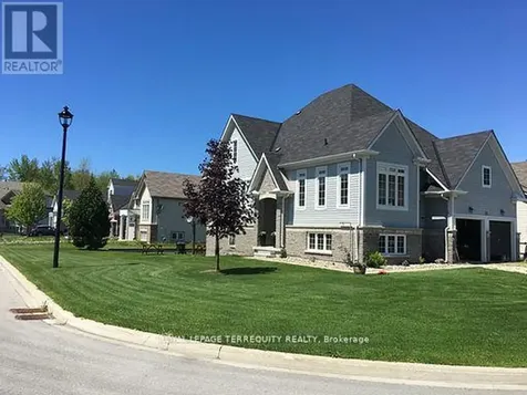 10 Culham Trail Wasaga Beach ON L9Z 0C6