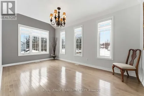 10 Culham Trail Wasaga Beach ON L9Z 0C6
