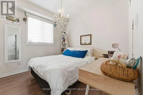 10 Culham Trail Wasaga Beach ON L9Z 0C6