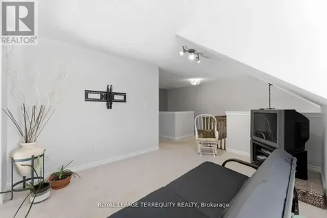 10 Culham Trail Wasaga Beach ON L9Z 0C6