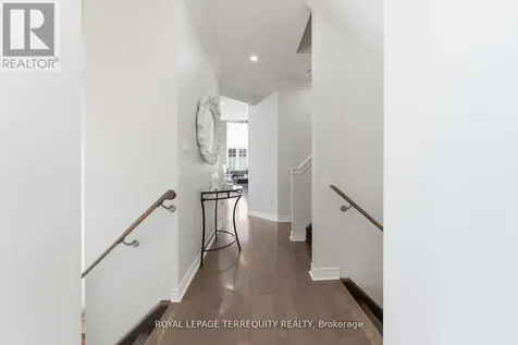 10 Culham Trail Wasaga Beach ON L9Z 0C6